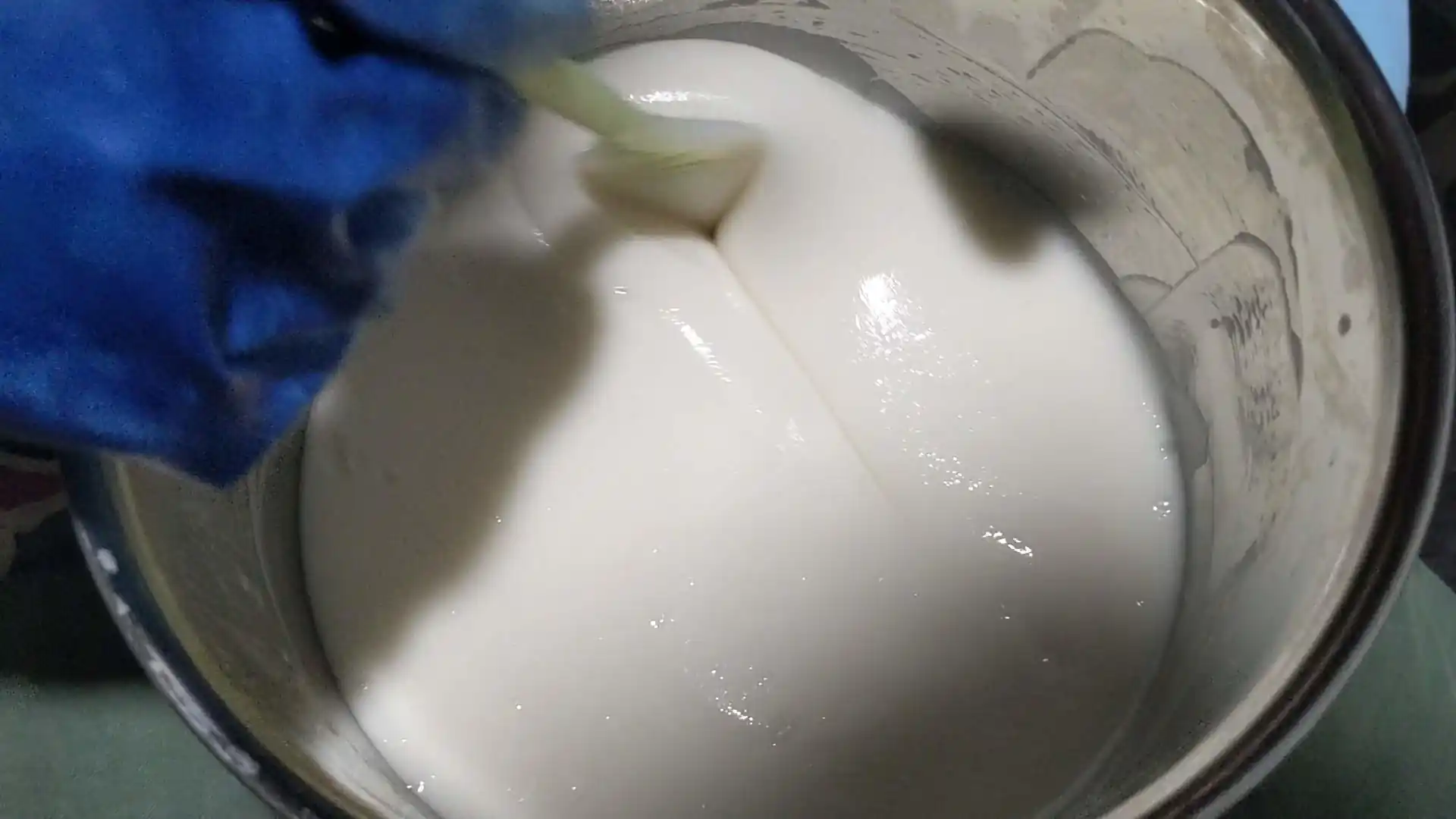 liquid soap batter after 30 minutes of hand stirring